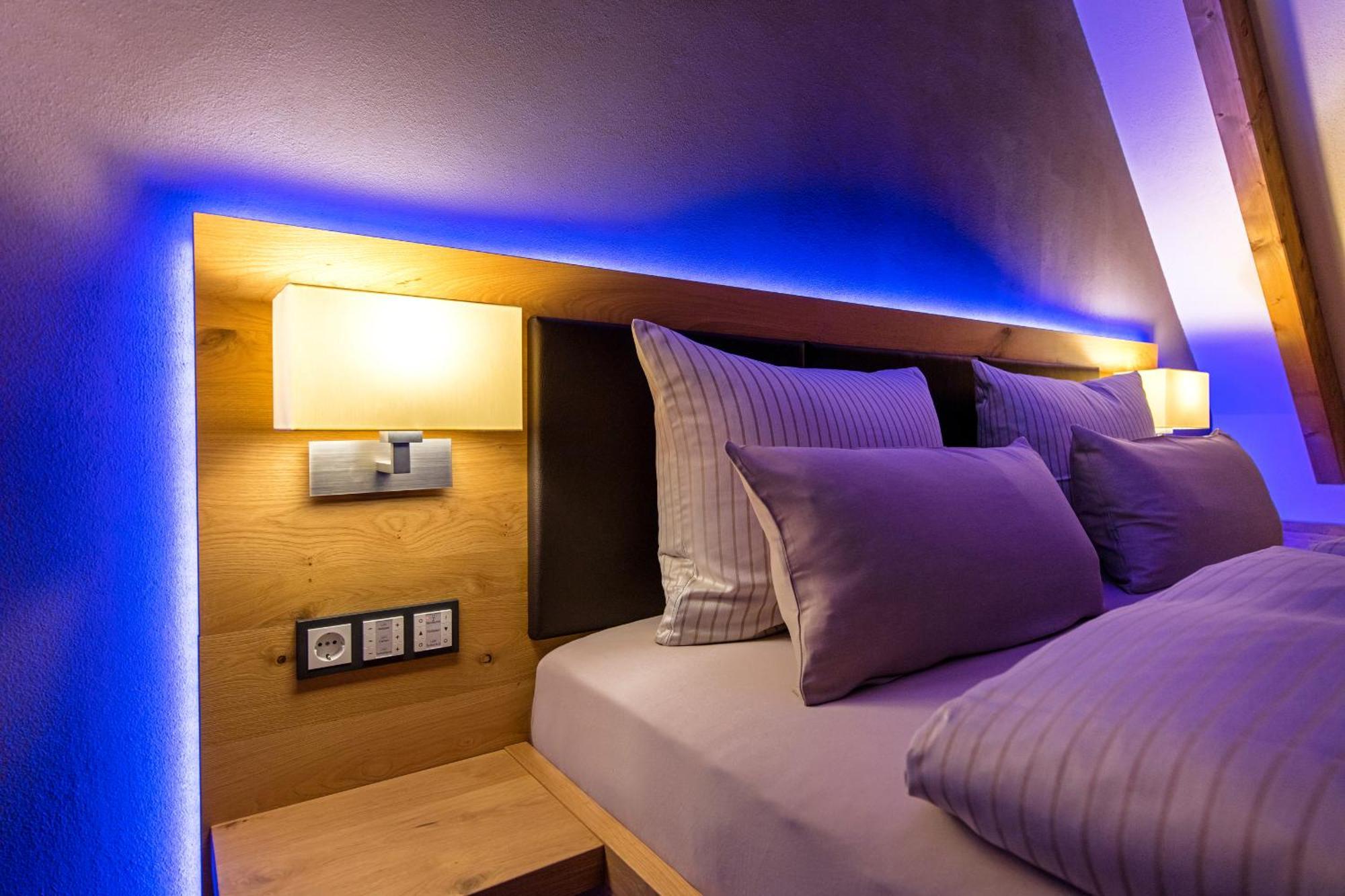 אטנדורן Landhotel Repetal מראה חיצוני תמונה